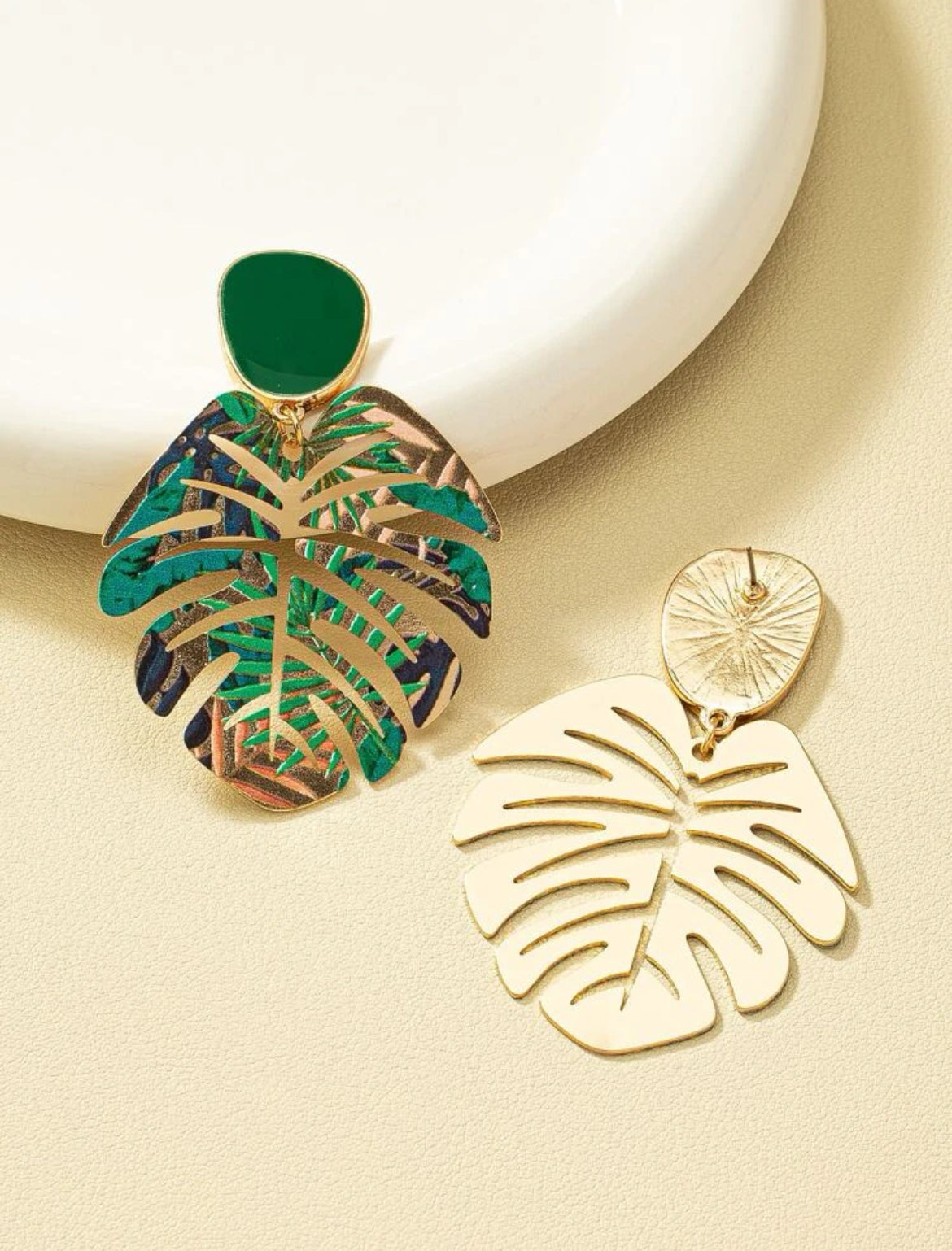 monstera-earrings