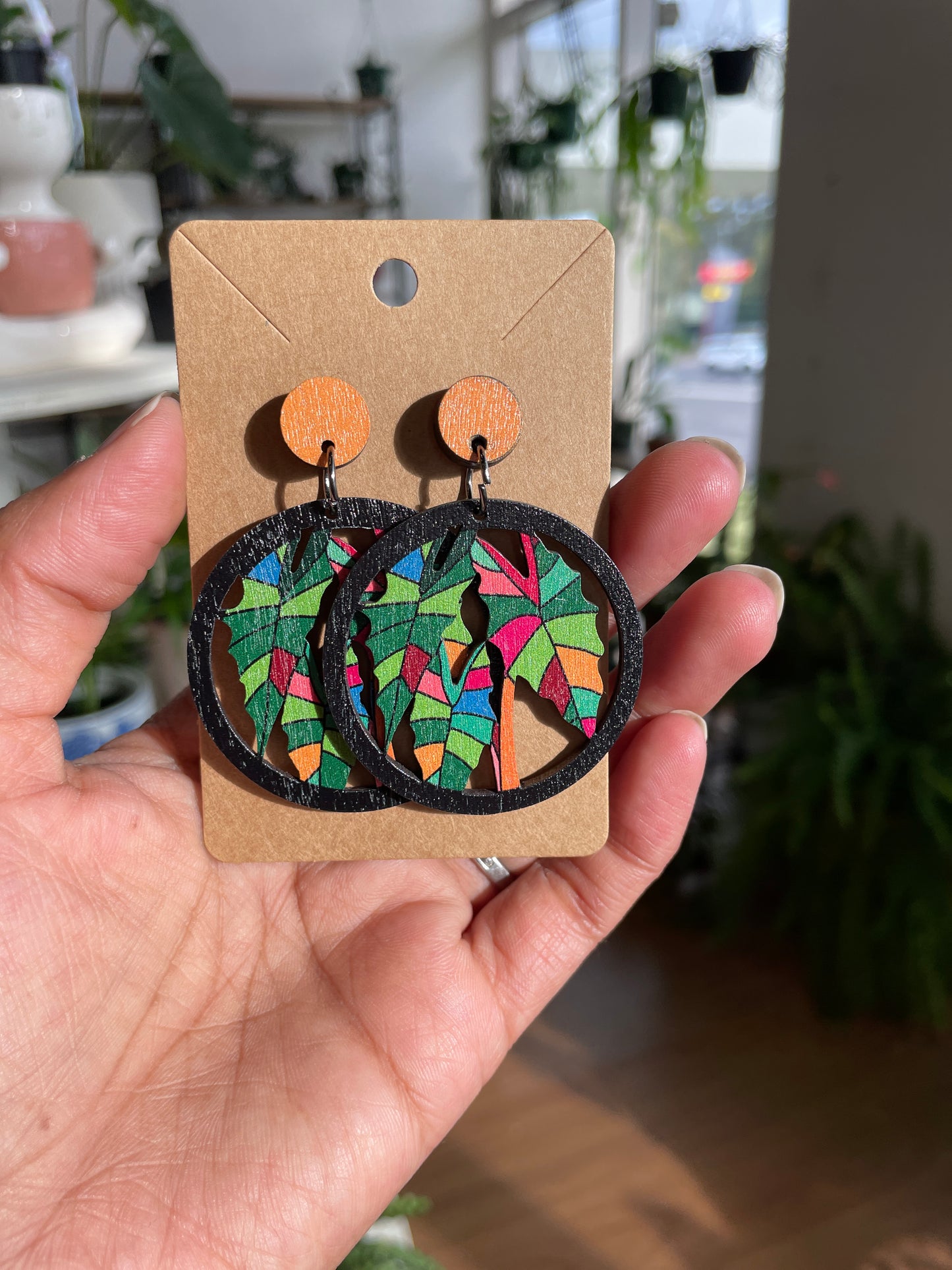 cactus-lovers-earrings-with-pink-flowers