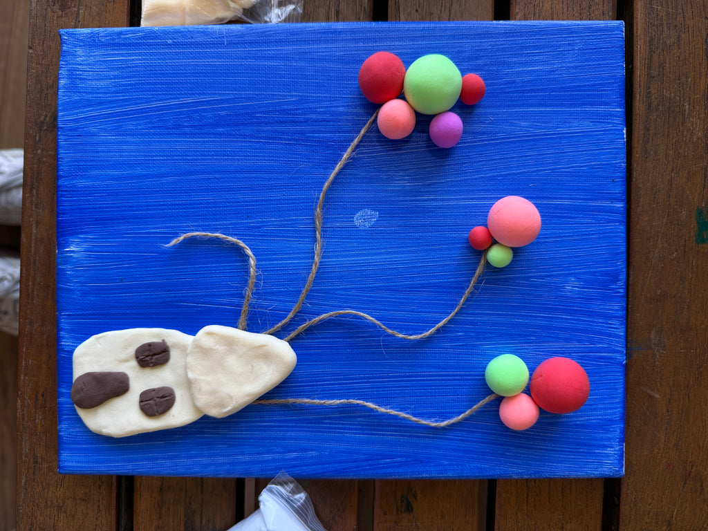 Sip, Paint and Sculpt: Balloon Canvas with Bubble Workshop