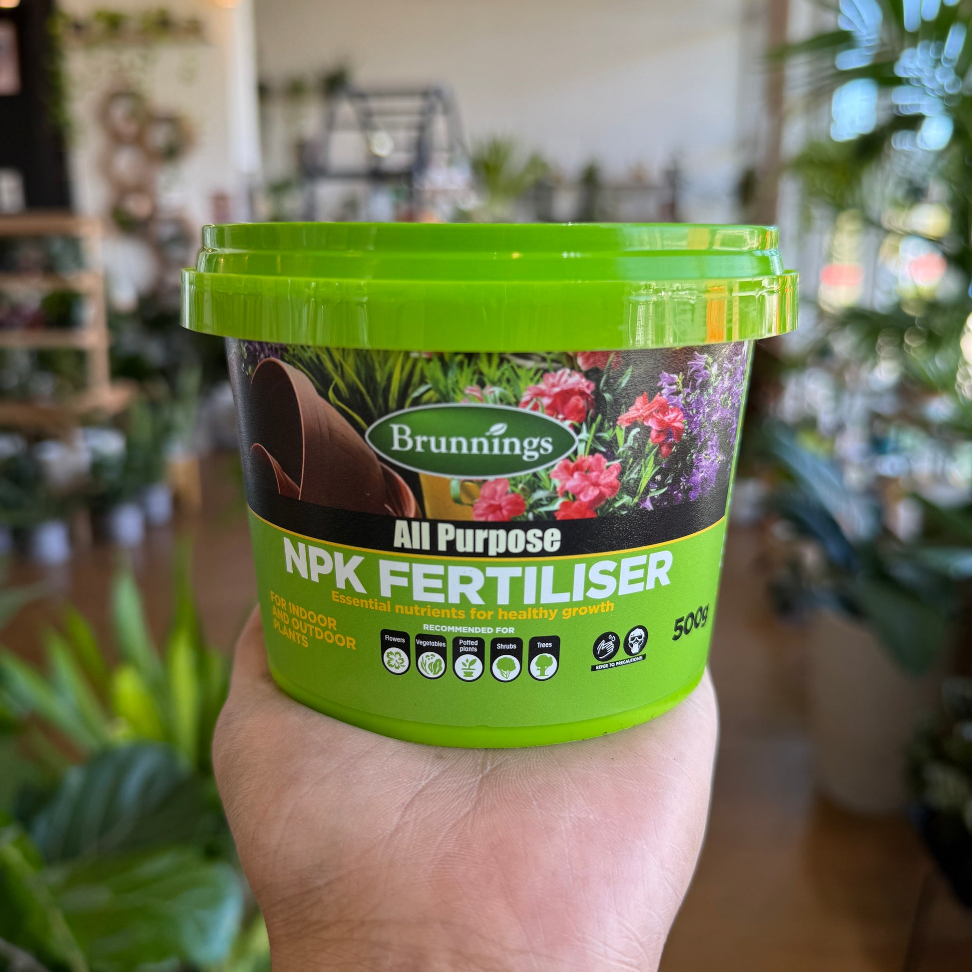 Brunnings All Purpose NPK Fertiliser bag – granular fertiliser for indoor plants, garden beds, pots, and lawns